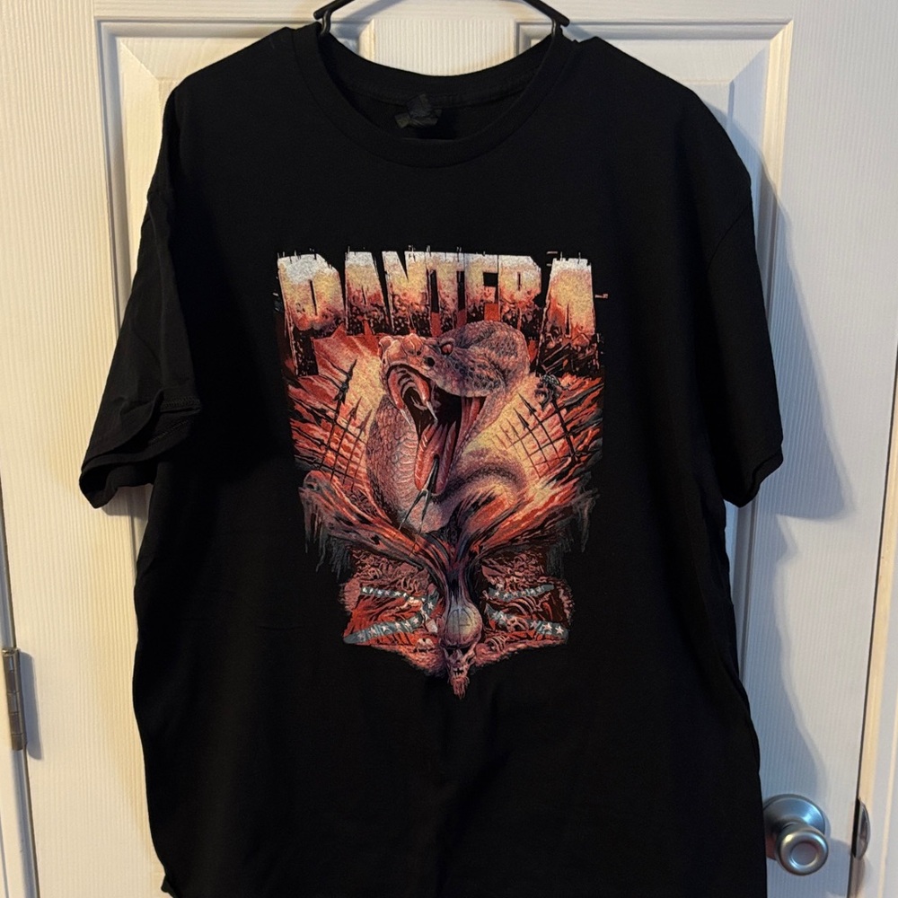 Black Pantera Concert T-Shirt size XL